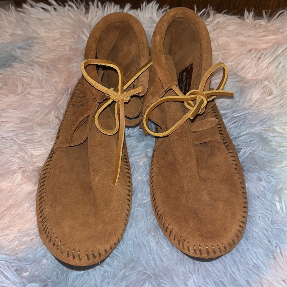 NWOT Minnetonka Women’s Fringed Ankle Boot - Discontinued Style!